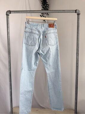 Levis 501 jeans